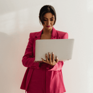 15 daily habits to boost self-confidence featured image